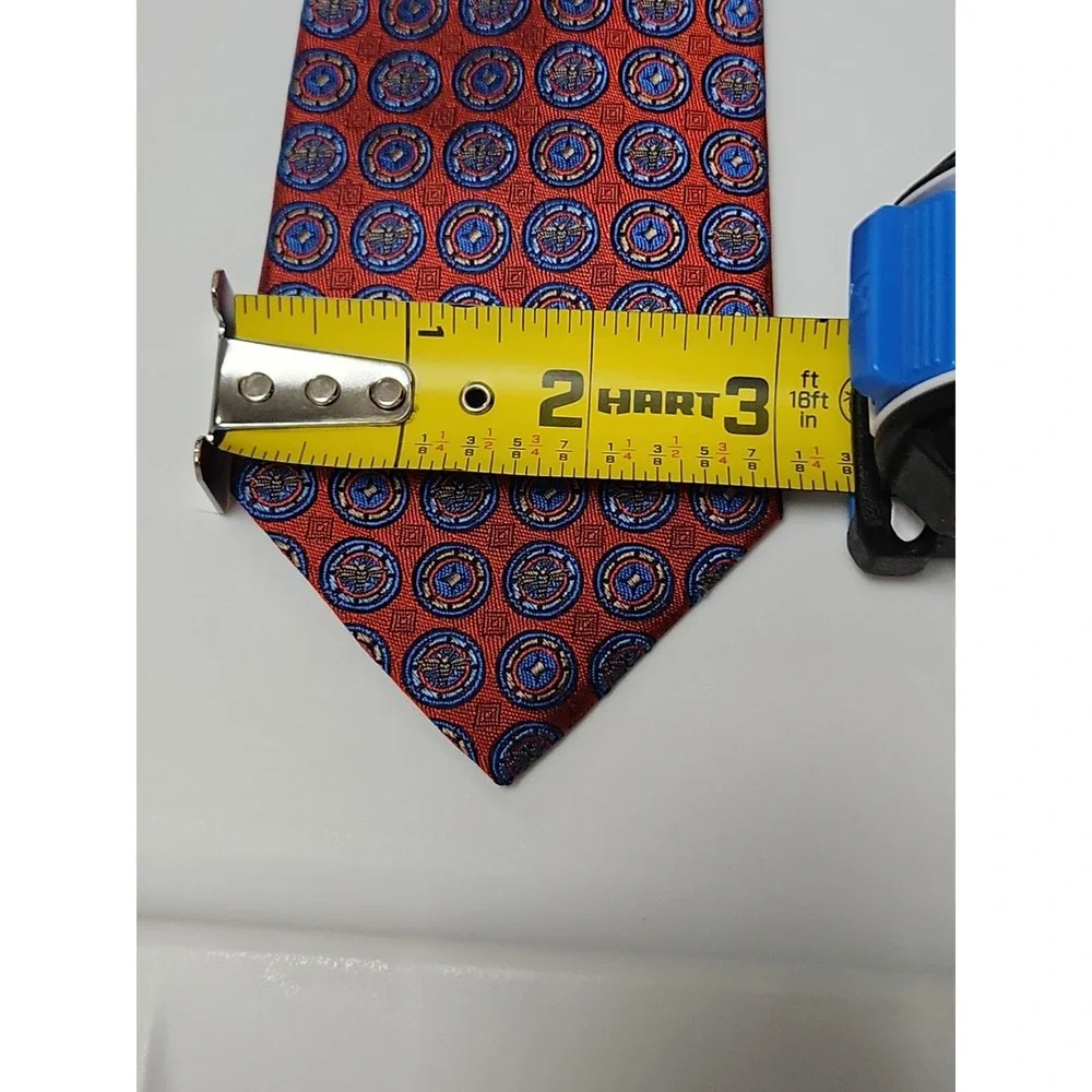 Banana Republic Mens Red Blue Geometric Medallion Silk Necktie 471736-01-1 NWT